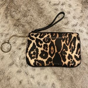 VS | Leopard Print Wristlet